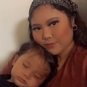 Meet your Posher, Christina